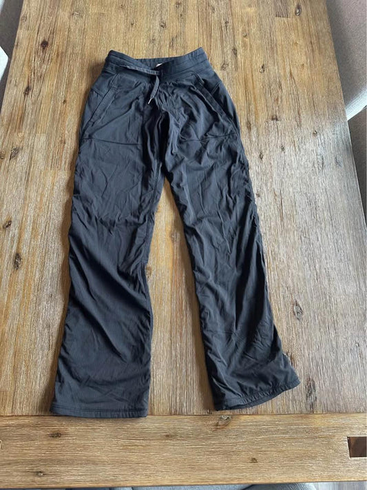 Ivivva by Lululemon girls black pants size 10