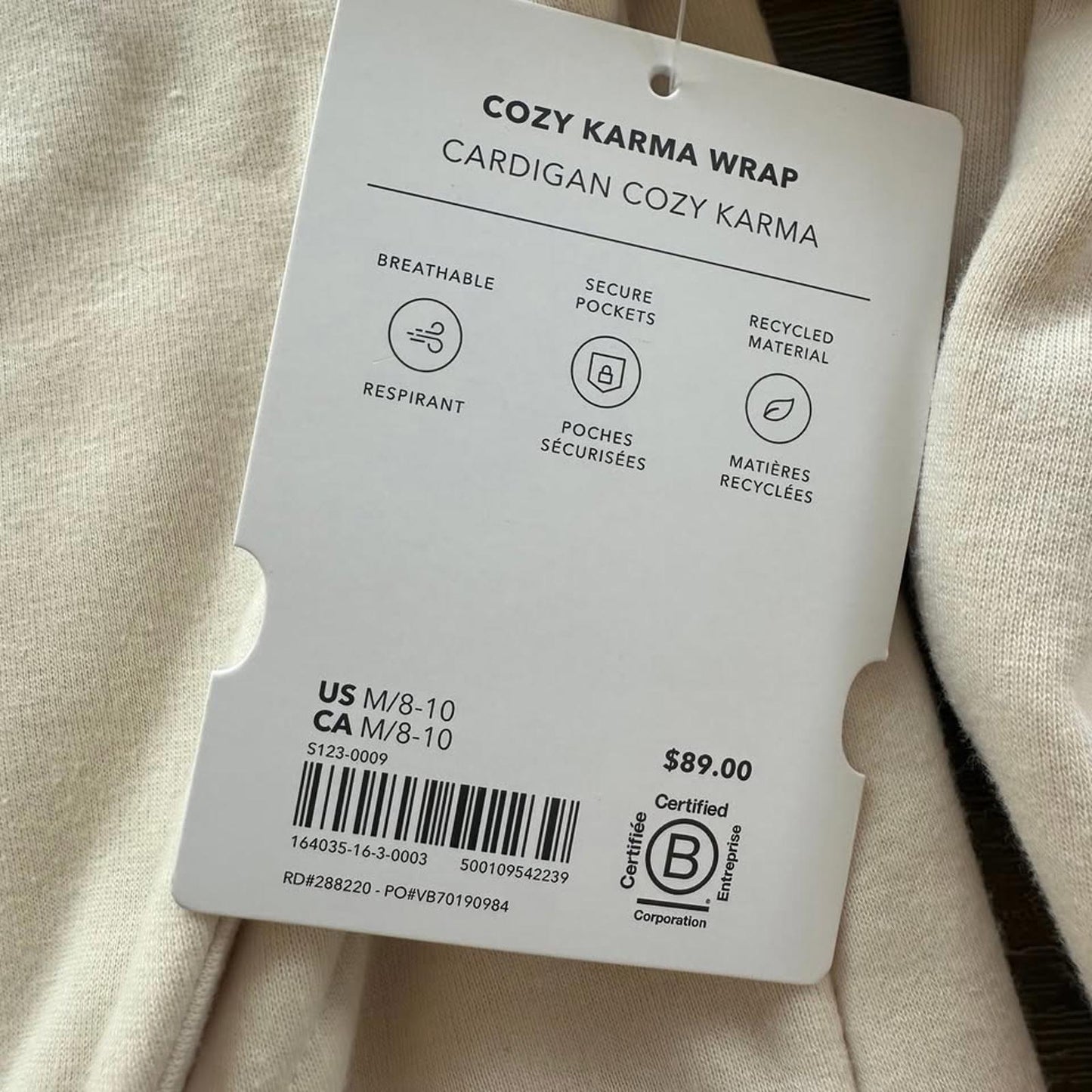 NWT Athleta Girl "Cozy karma wrap" size M(8/10)