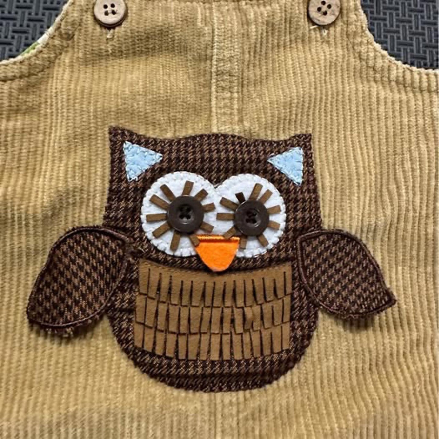 Baby tan corduroy owl overalls size 6-9 months