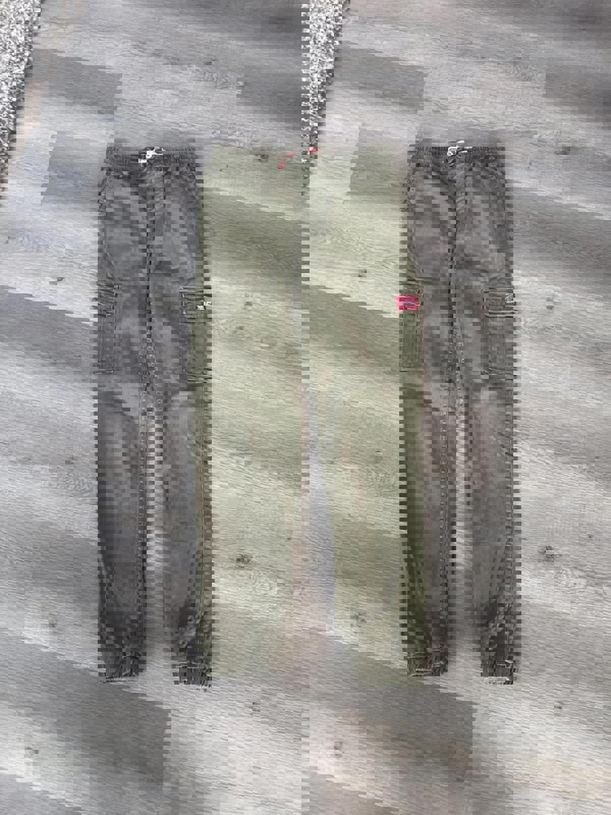 Levi's kids green cargo joggers size 16