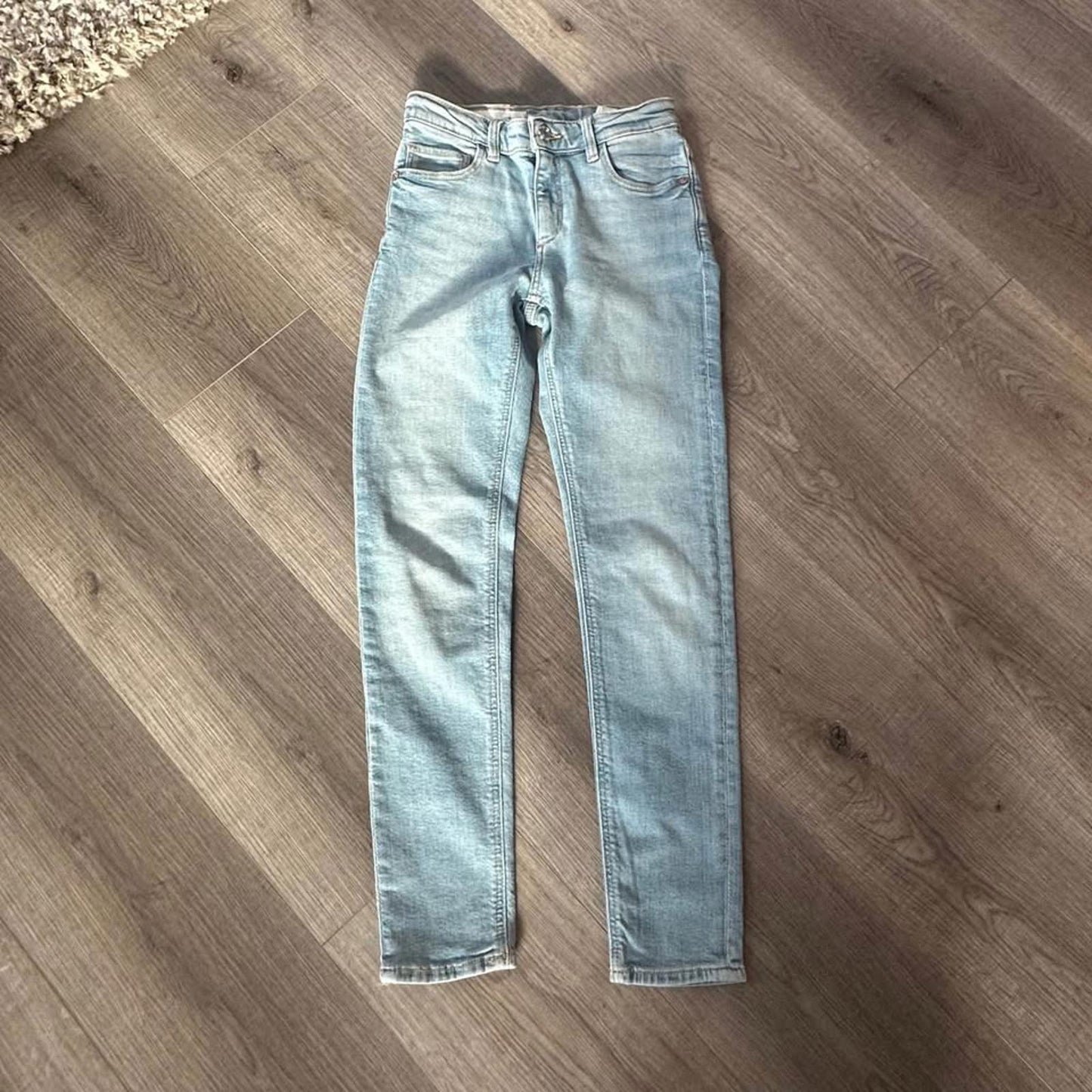 Zara kids light wash skinny jeans size 10