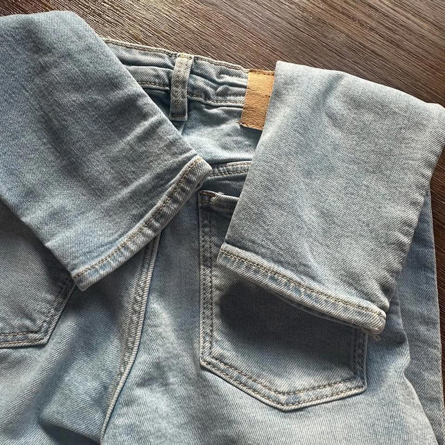 Zara kids light wash skinny jeans size 10
