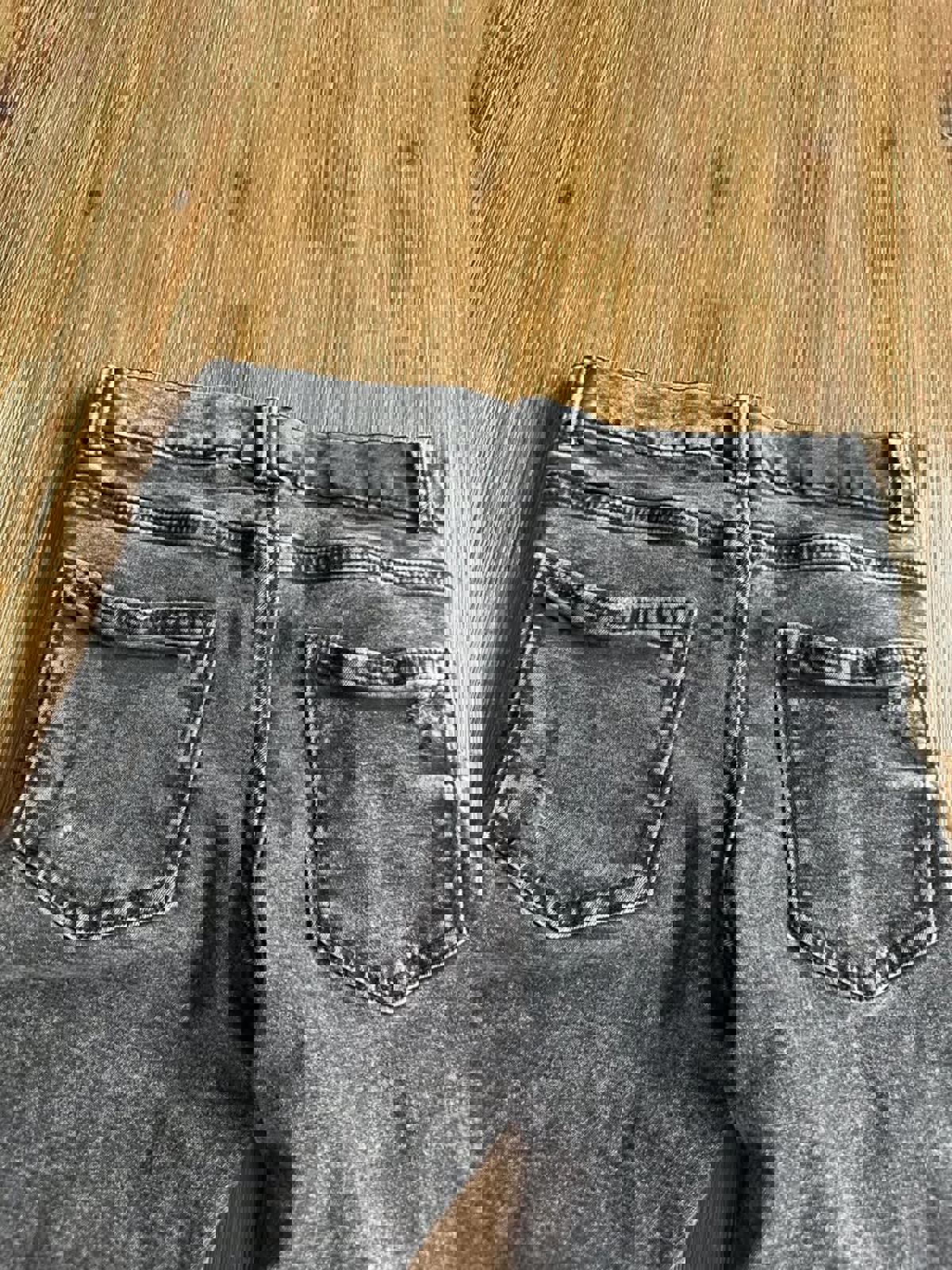 NWOT Zara kids distressed black jeans size 10