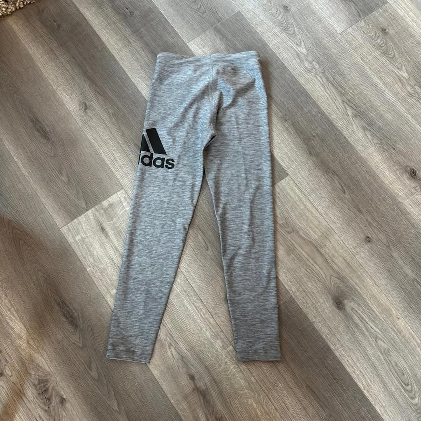 Adidas kids grey leggings size M(10/12)