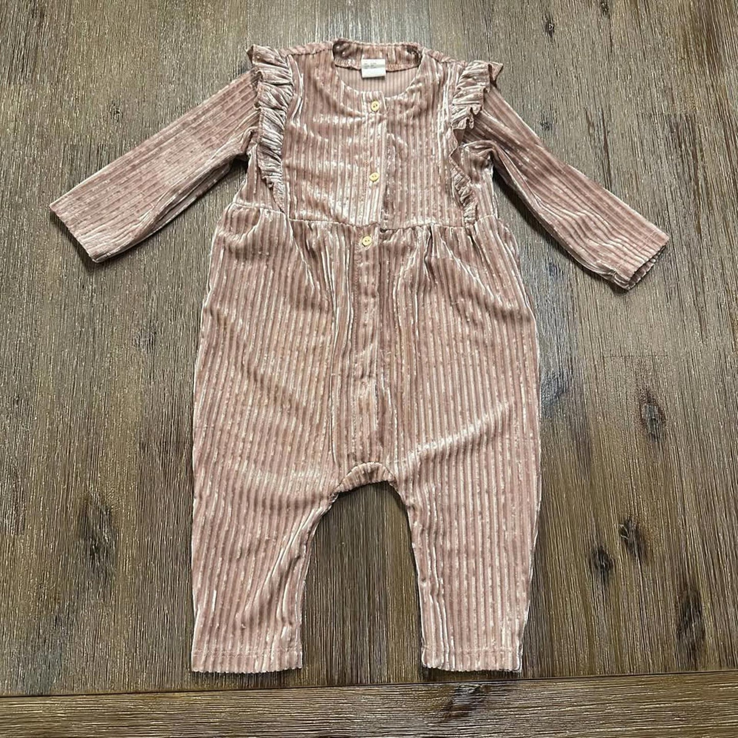 H&M baby velvet jumpsuit size 6 months