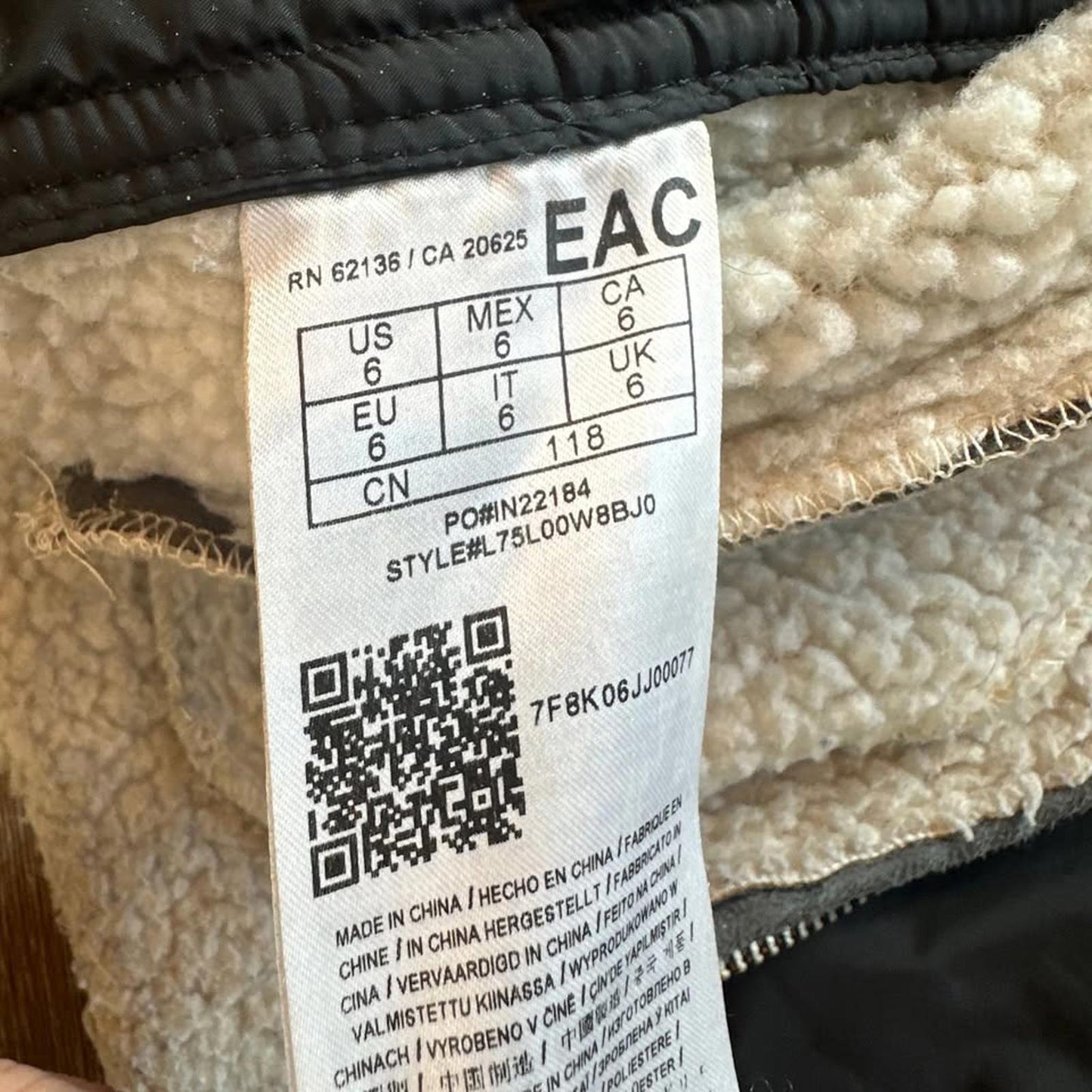 Guess boys kids jacket coat with hood size 6