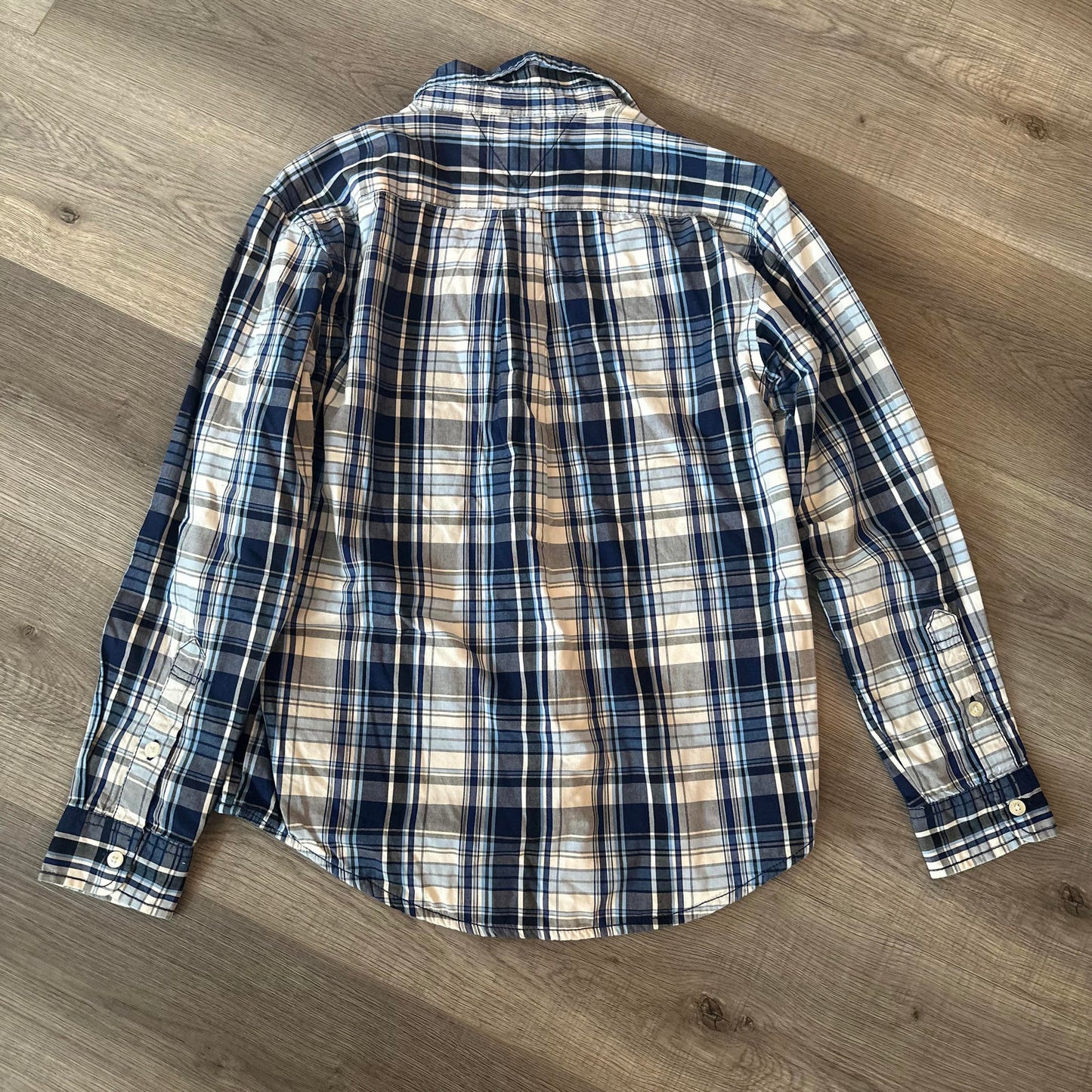 Tommy Hilfiger kids lined plaid button down size L(12/14)