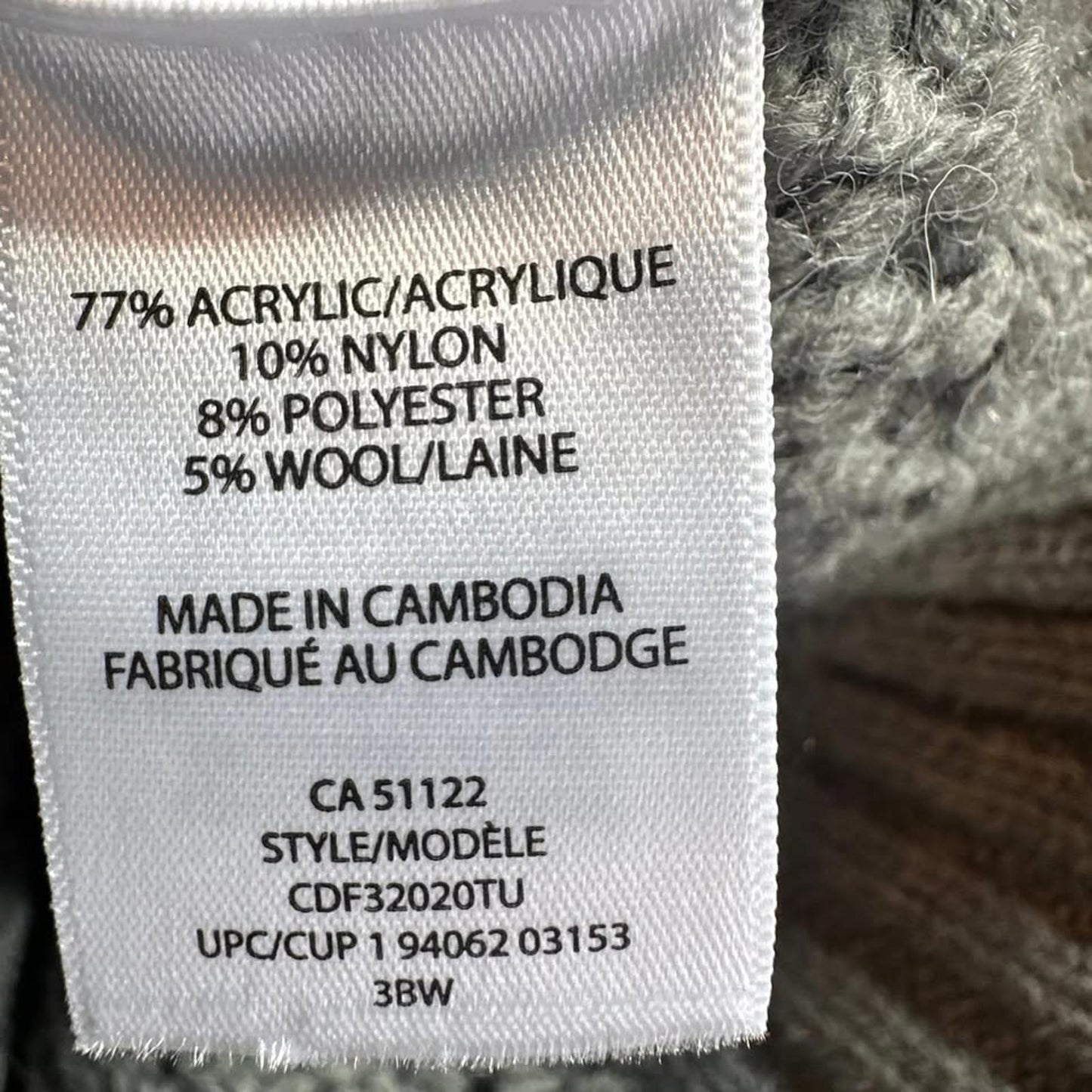 NWT Canadiana 5% wool toddler sweater size 2T