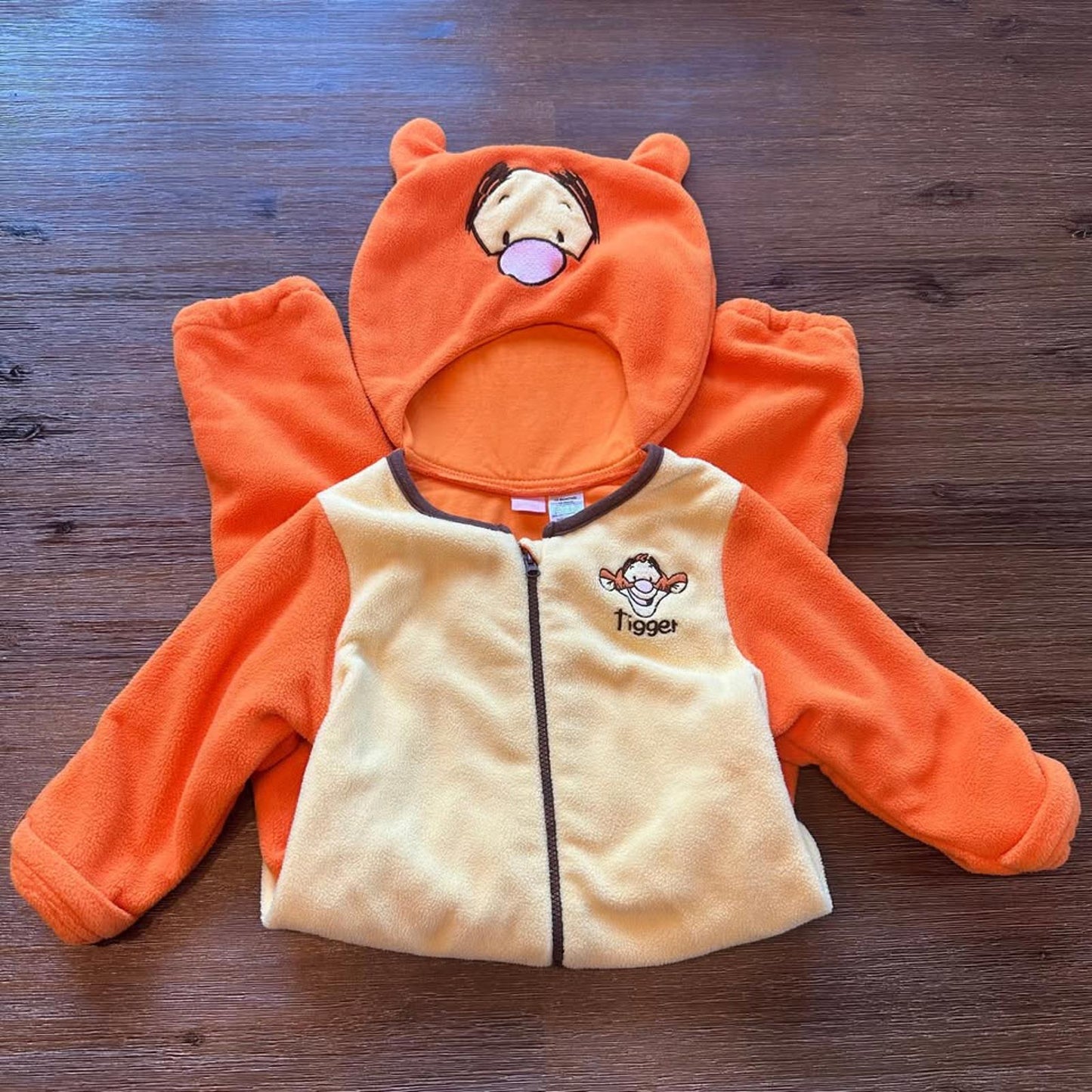 Disney tigger fleece suit size 12 months