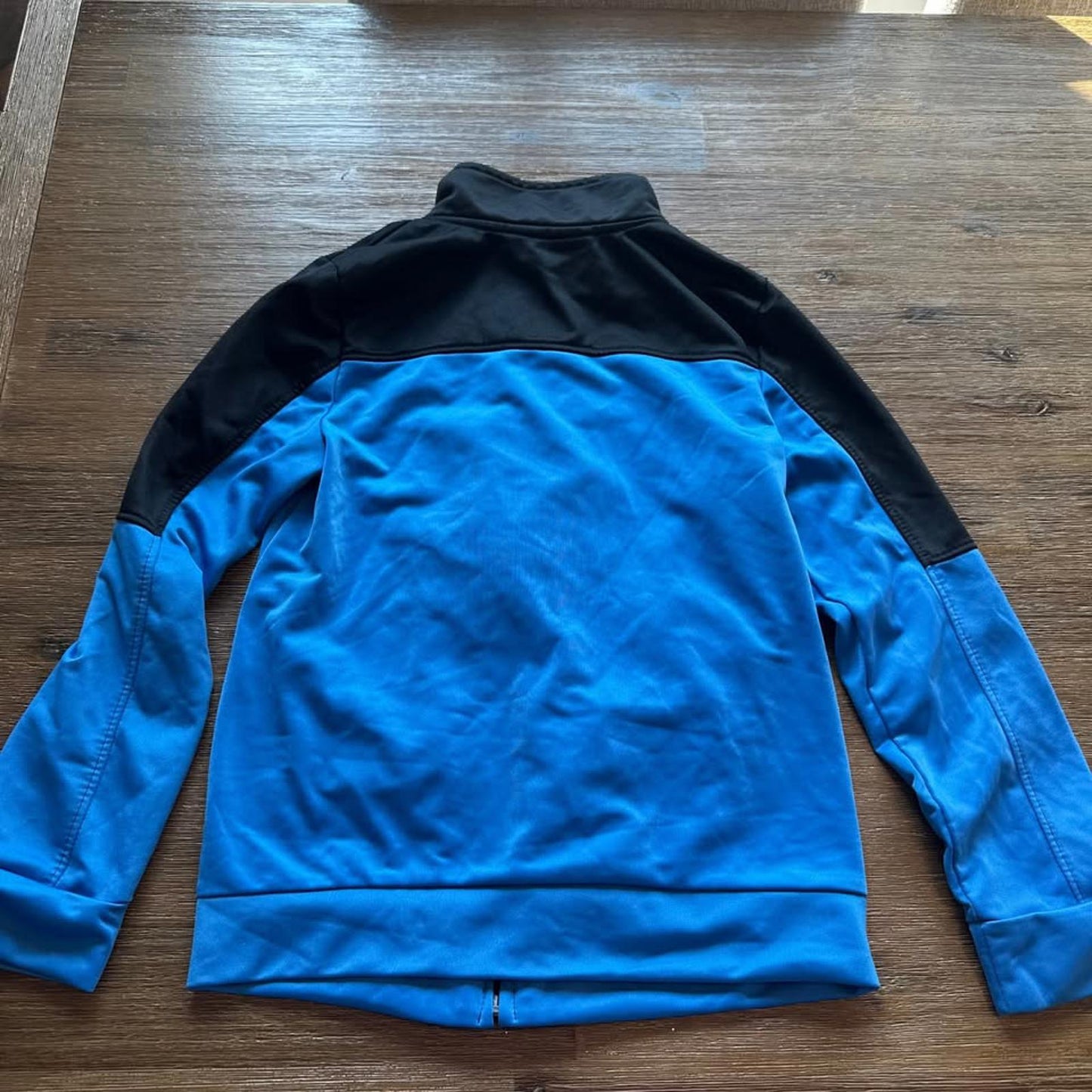 PUMA kids boys zip up size 8