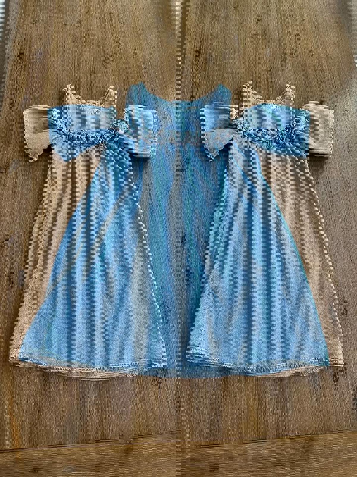 Zara girls cold shoulder denim chambray dress with ruffles size 9