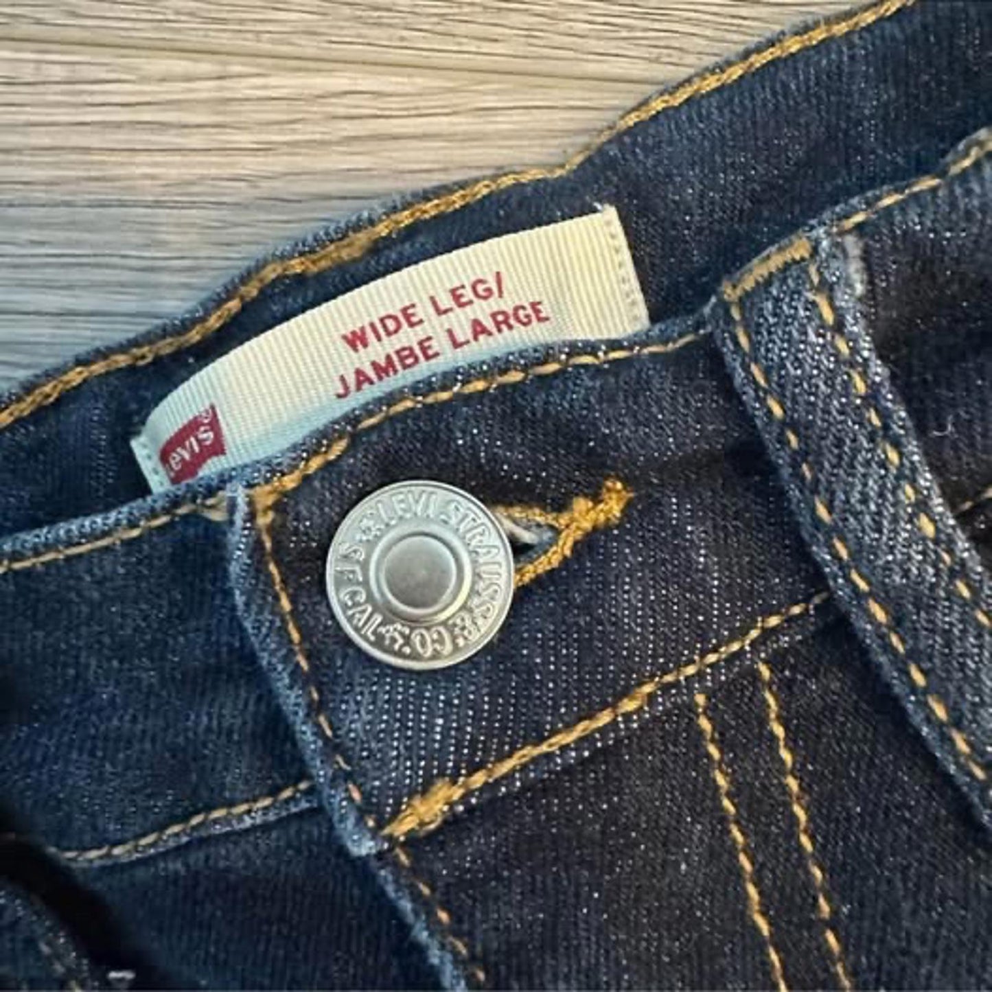 Levi’s kids wide leg blue denim jeans size 8