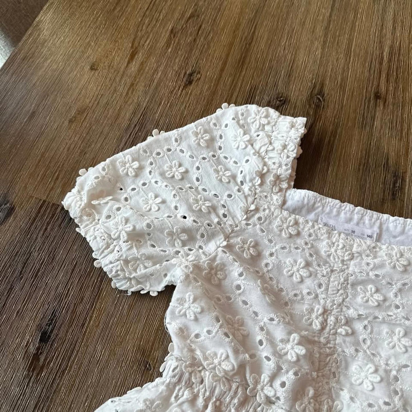 Zara girls/kids white eyelet dress size 10