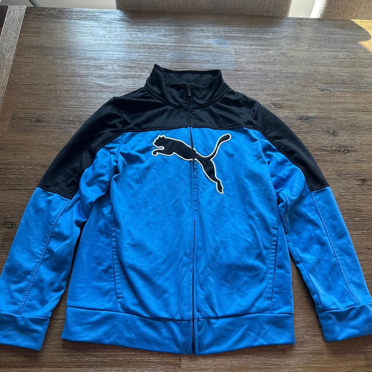 PUMA kids boys zip up size 8