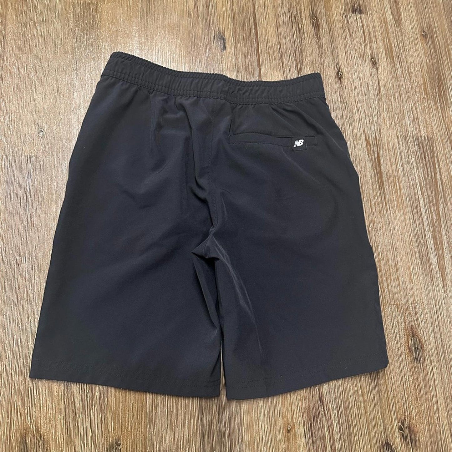 New Balance Kids Black Athletic Shorts size S(8)