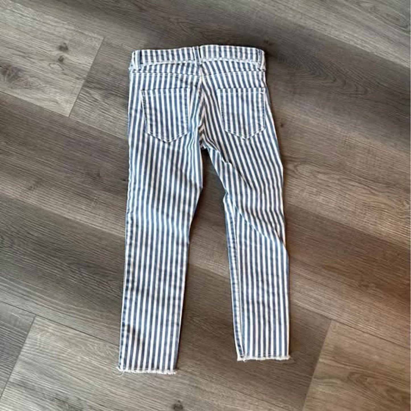 Zara Kids girls white & blue striped denim jeans size 6
