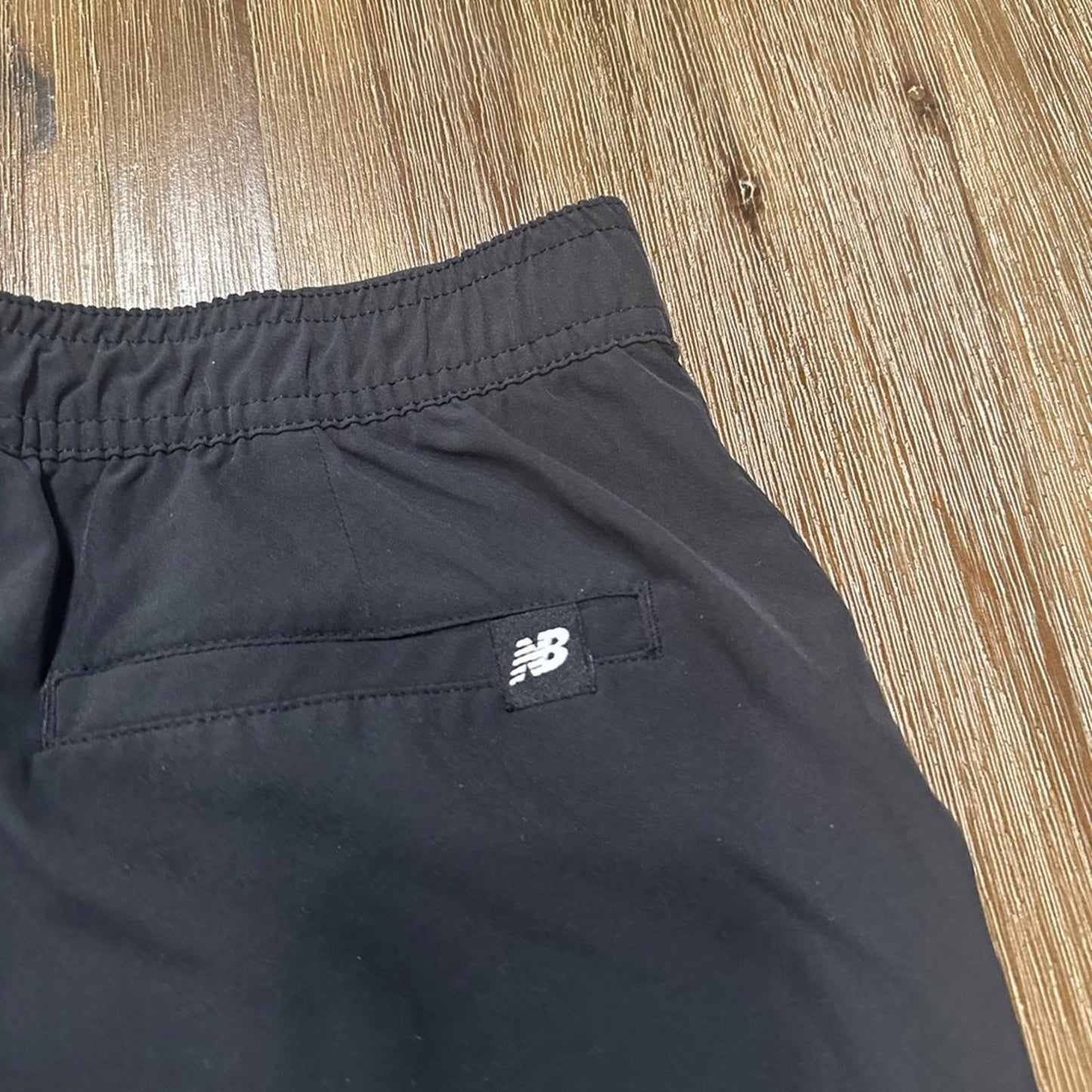 New Balance Kids Black Athletic Shorts size S(8)