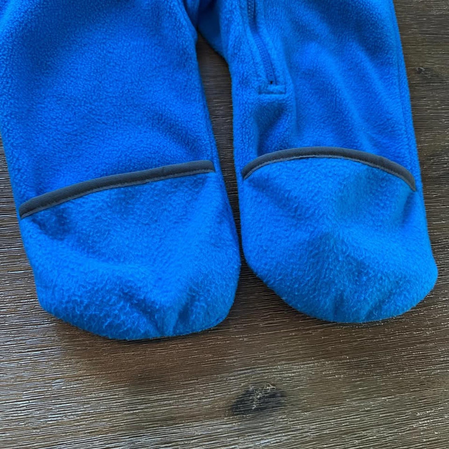 Columbia baby bright blue fleece bunting suit size 12-18 months